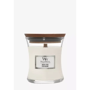 ww White Teak Medium Candle