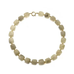 F&M Byoux necklace 47cm  sand sqd 15mm poly, gold sst.