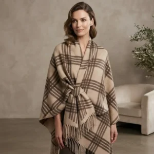 Poncho/cape met franjes en ruit details beige